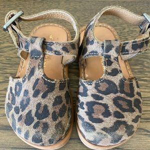 Freshly Picked Newport Clogs